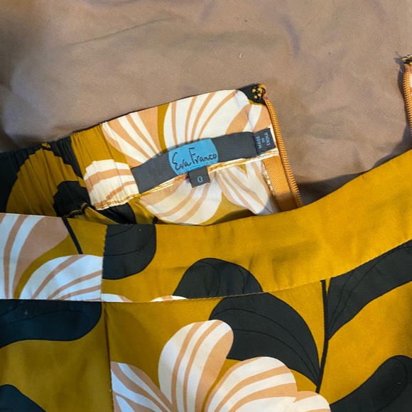 Eva Franco Midi Skirt - Picture 3 of 3